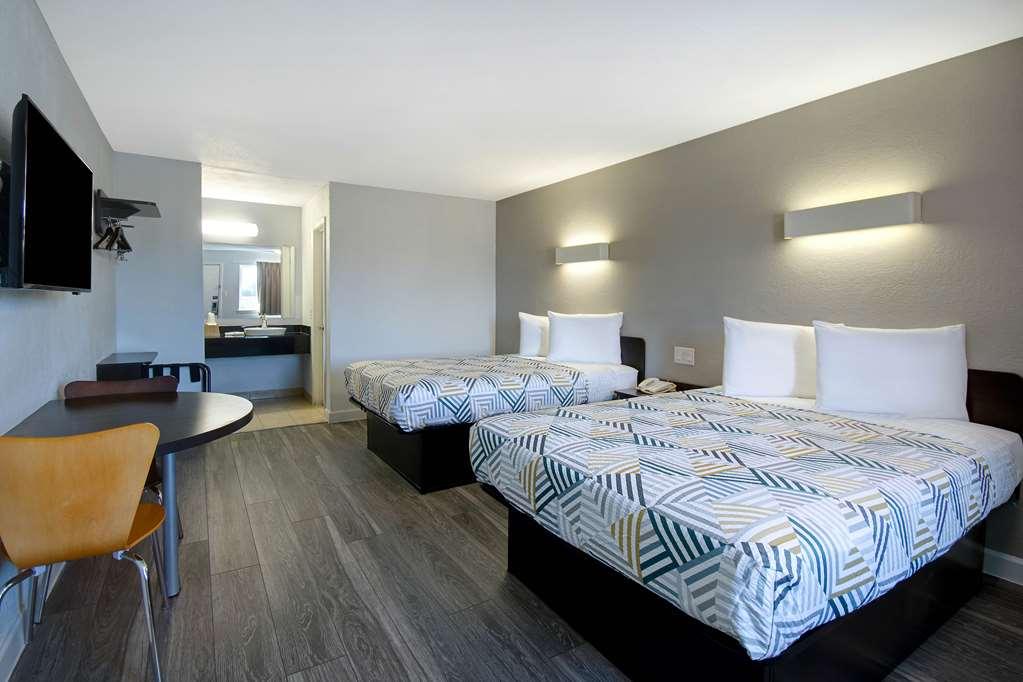 Motel 6 Fort Worth - Northside Номер фото